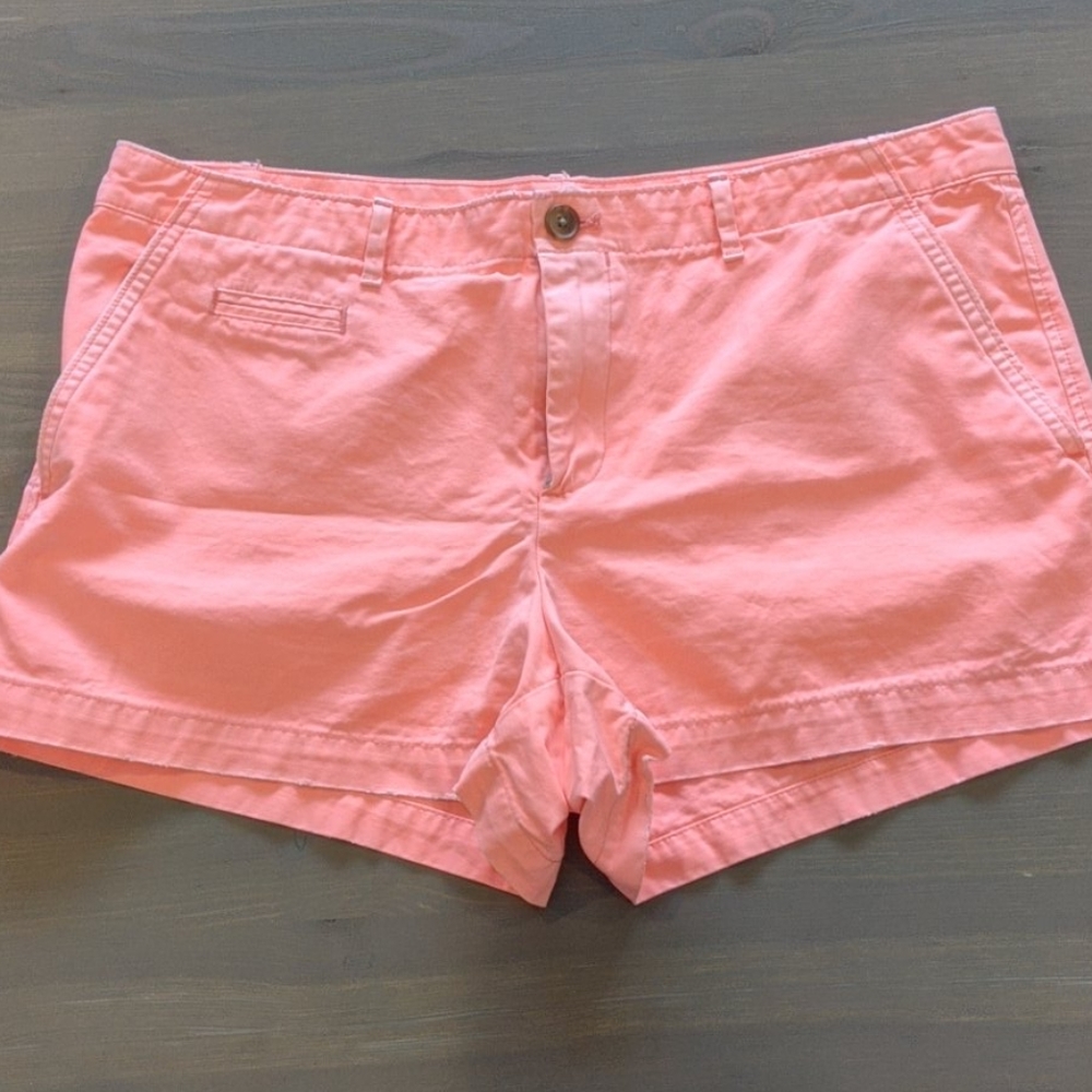 Gap shorts